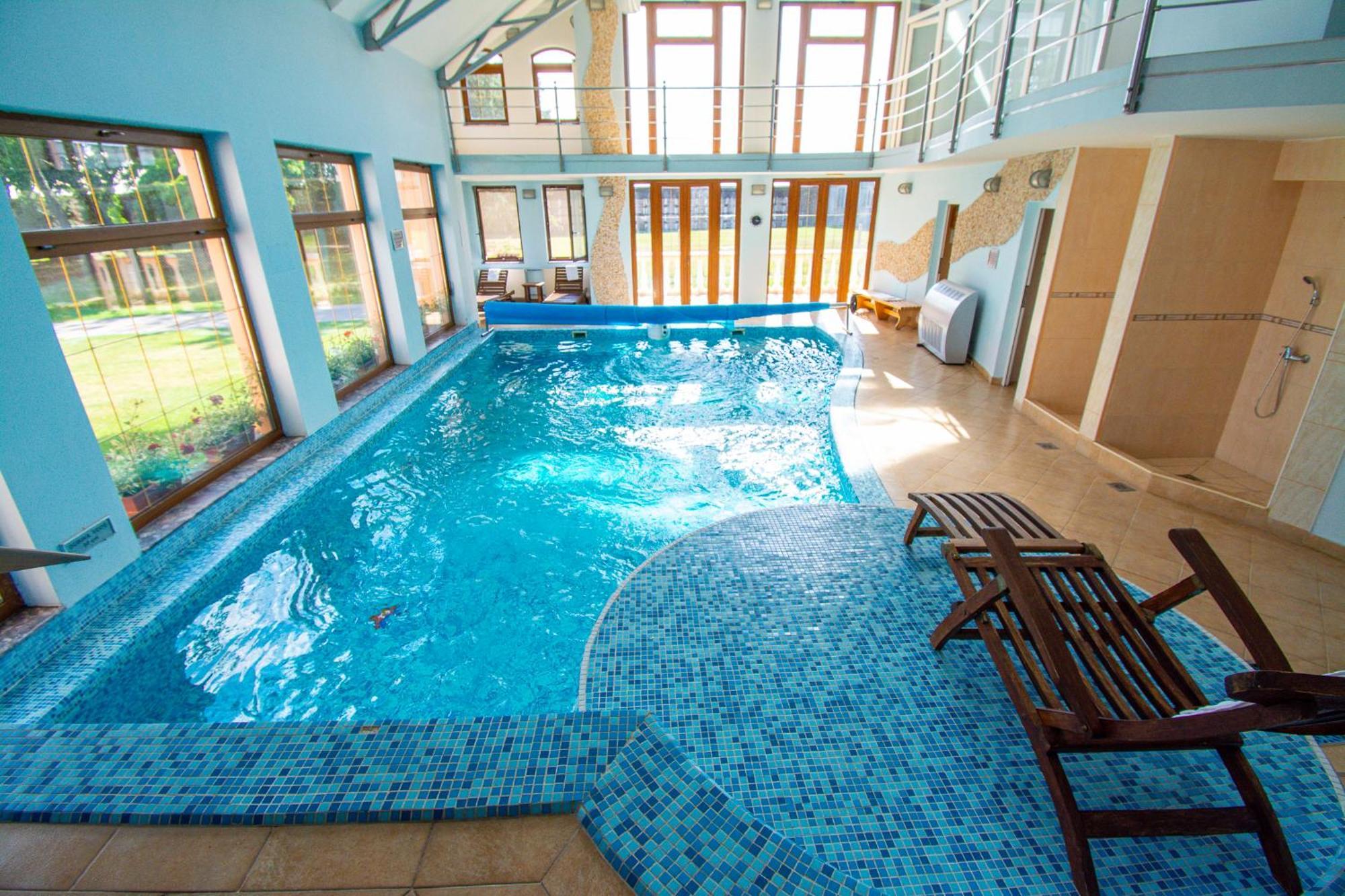 Hotel Villa Majur Subotica Dış mekan fotoğraf