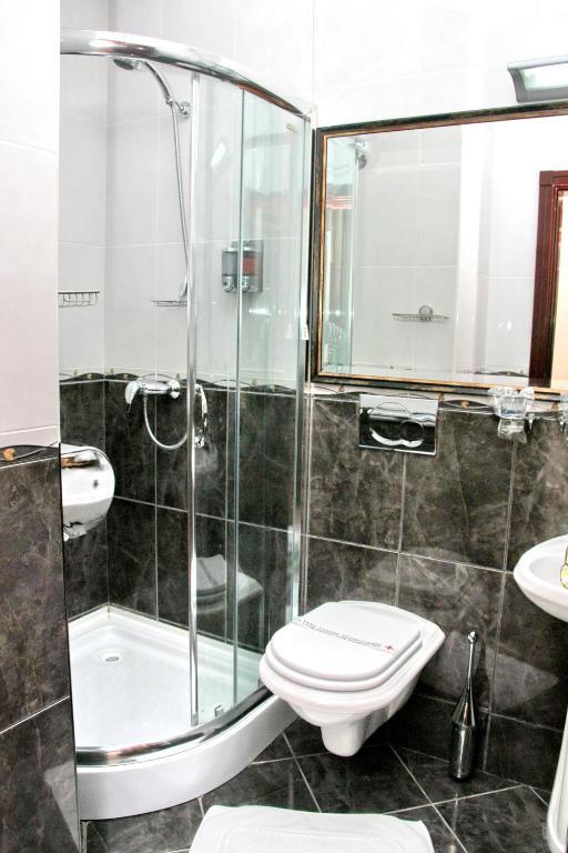Hotel Villa Majur Subotica Oda fotoğraf