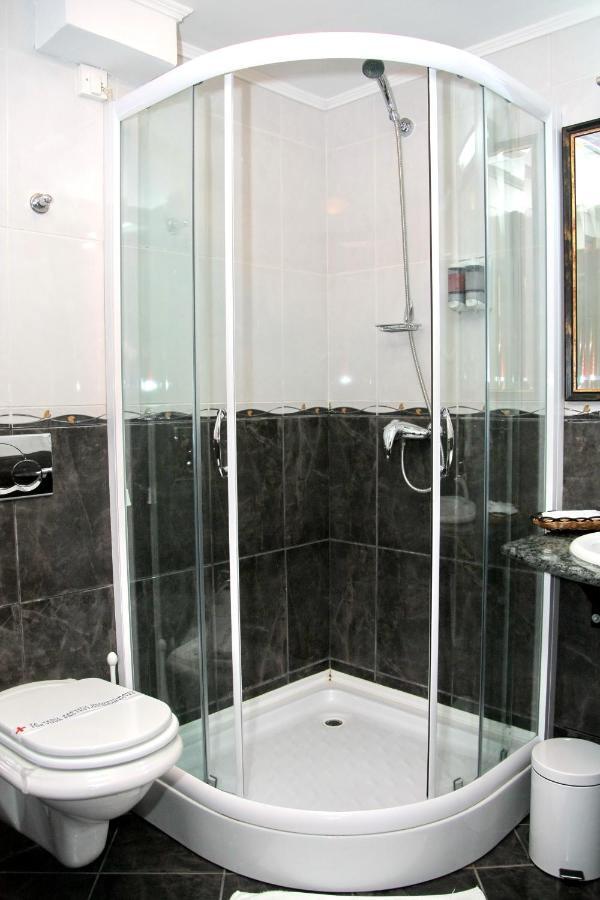 Hotel Villa Majur Subotica Dış mekan fotoğraf